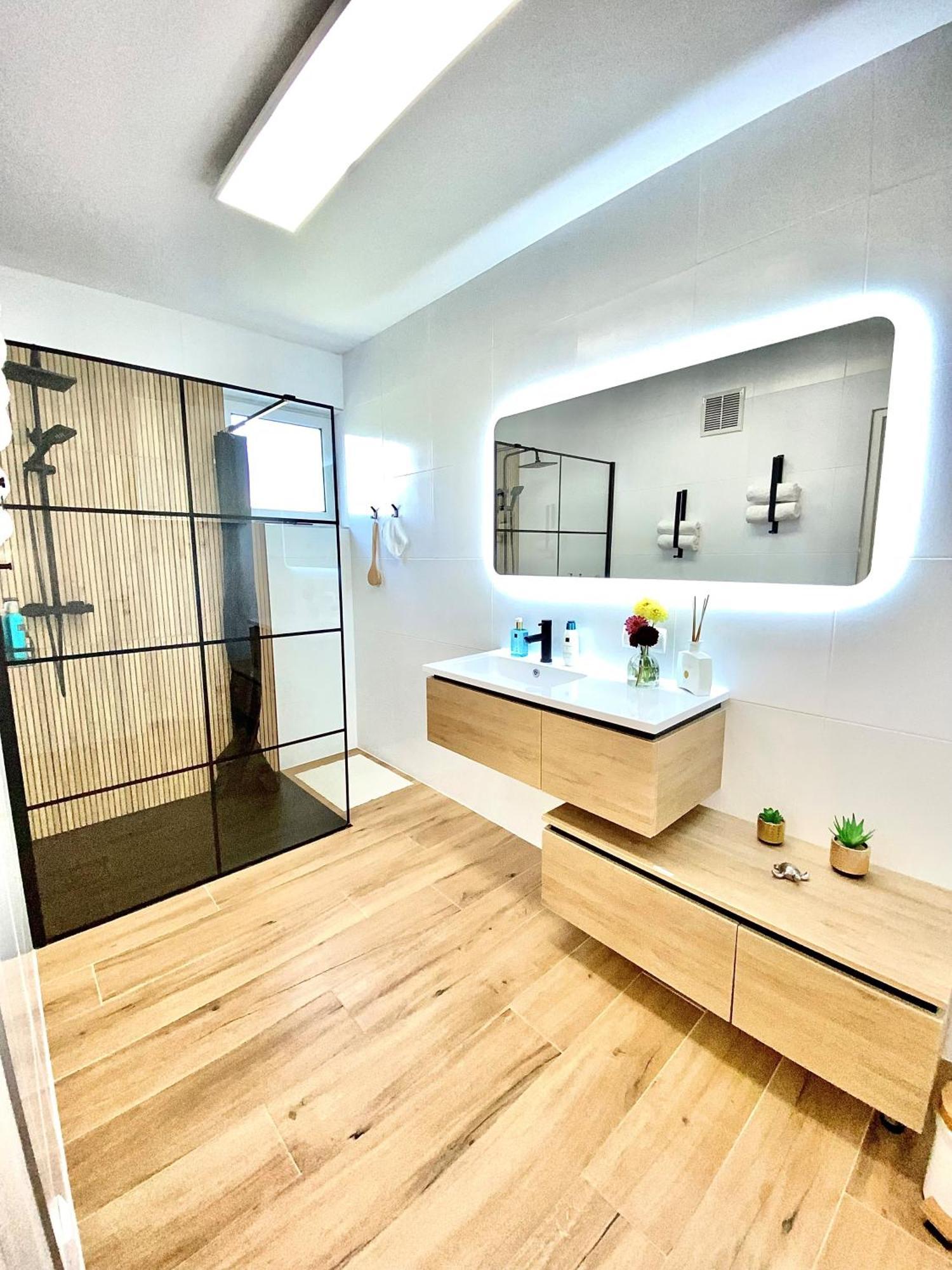 Skyview Residence - Self Check In - Near City Centre Graz Eksteriør bilde